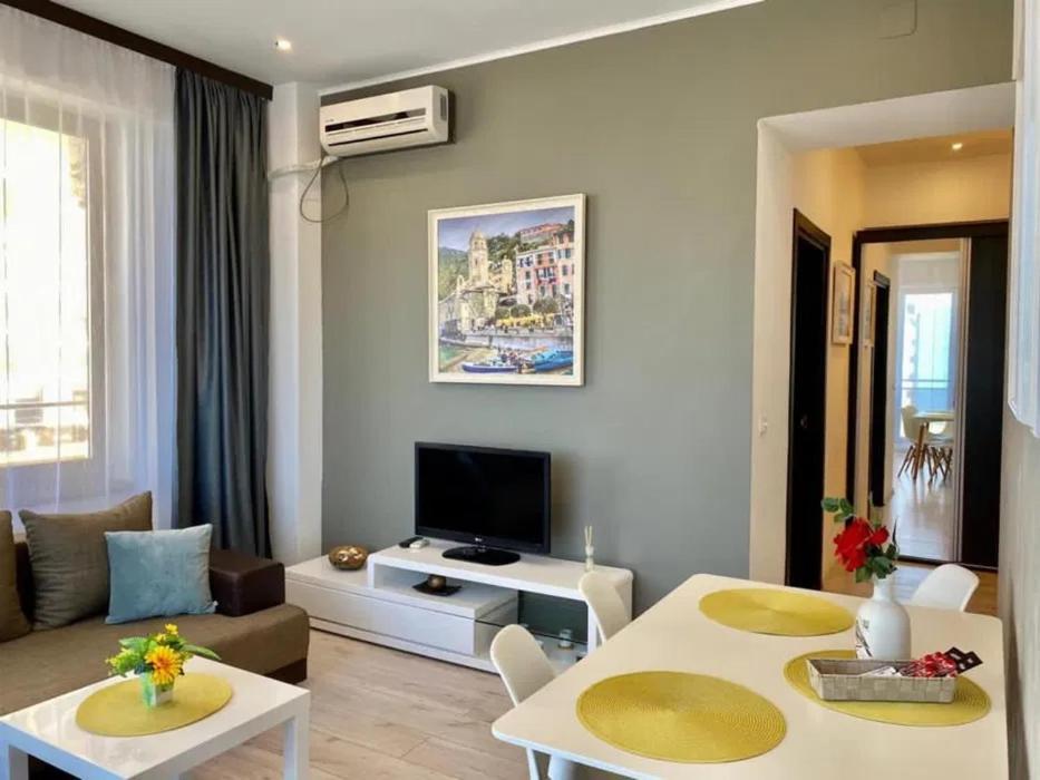 Ferienwohnung Monalissa Summerland Mamaia Exterior foto